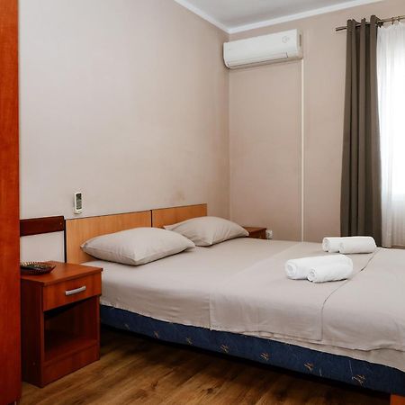Apartments Djukic ティヴァト エクステリア 写真