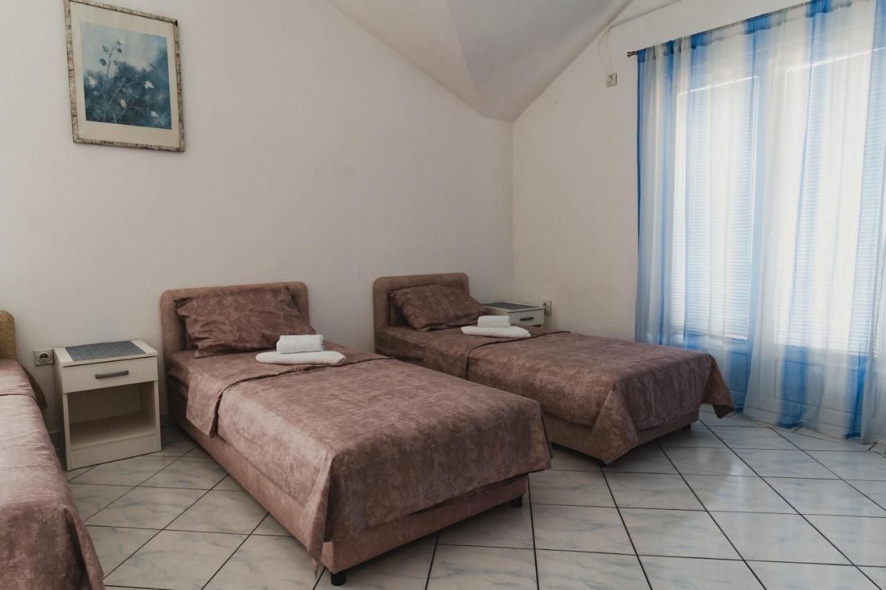 Apartments Djukic ティヴァト エクステリア 写真