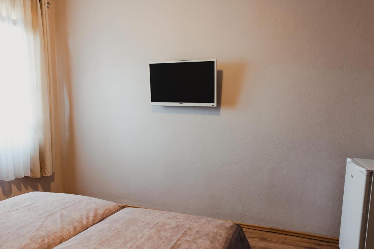 Apartments Djukic ティヴァト エクステリア 写真