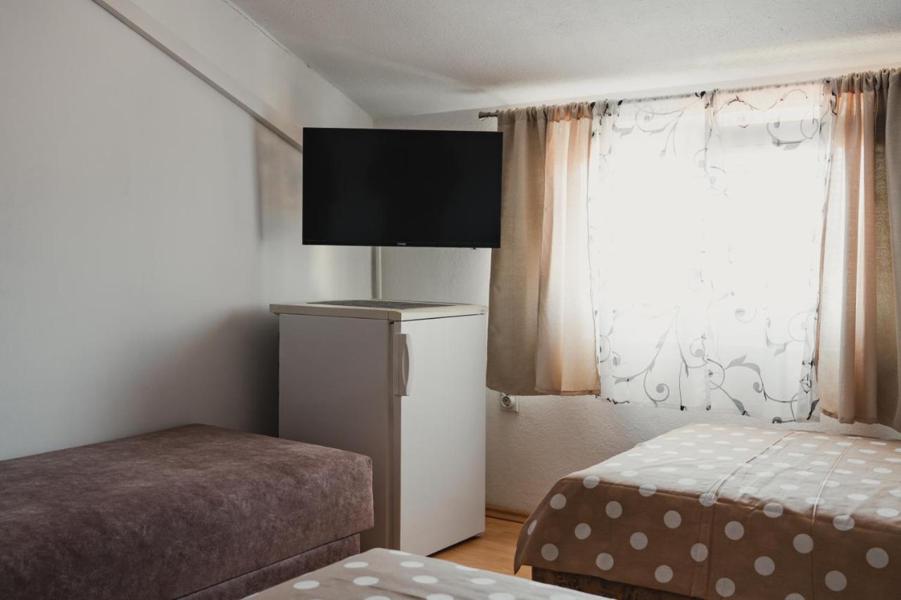 Apartments Djukic ティヴァト エクステリア 写真