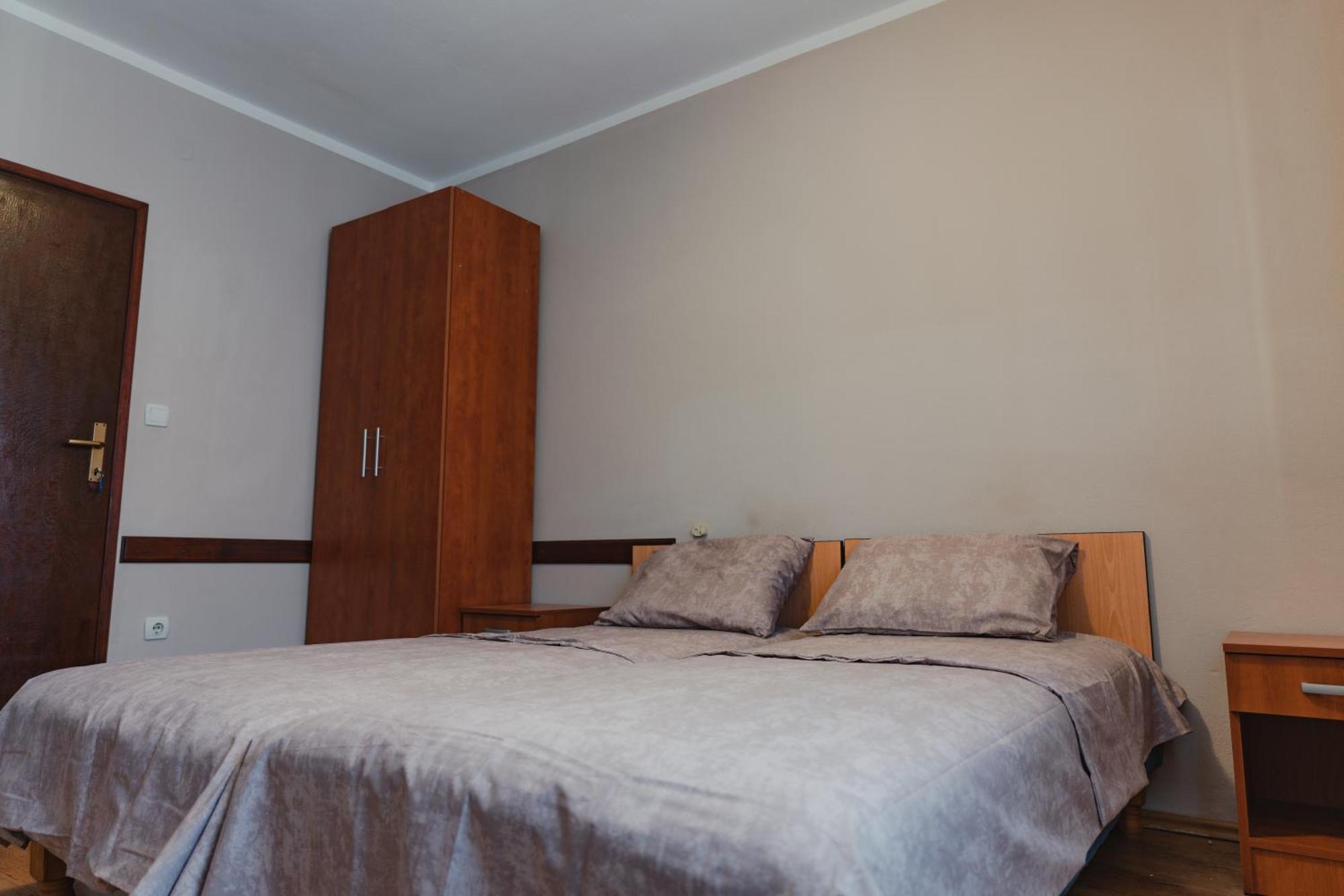 Apartments Djukic ティヴァト 部屋 写真