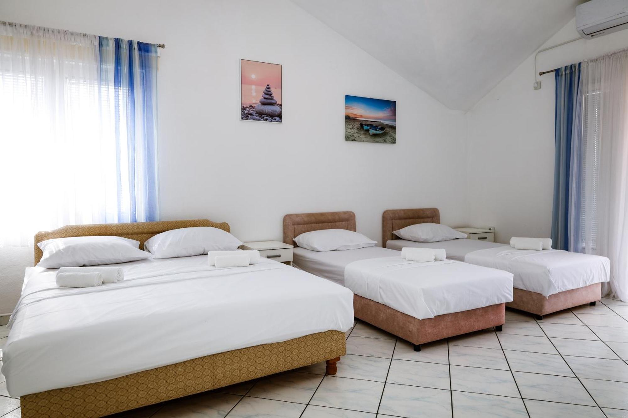 Apartments Djukic ティヴァト エクステリア 写真